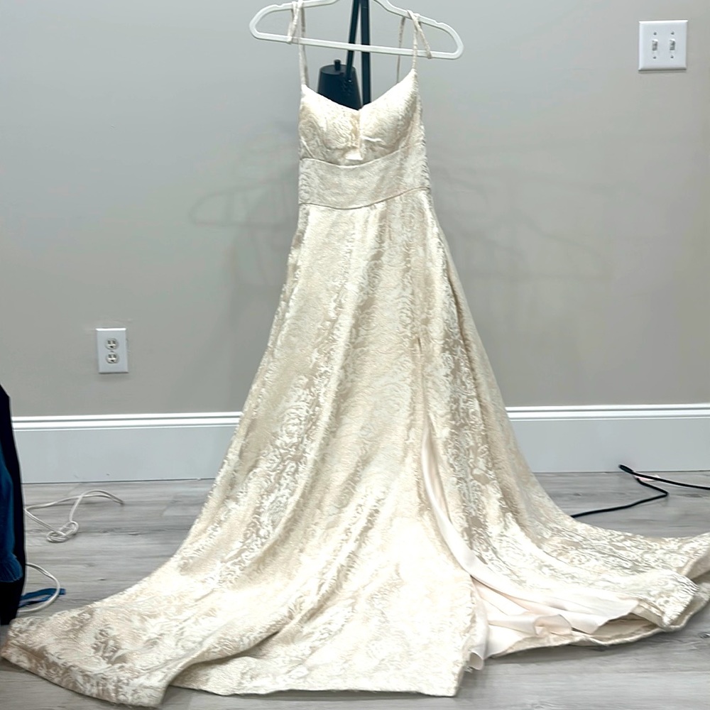Windsor White formal dress🤍